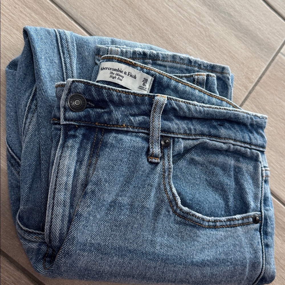 Abercrombie & Fitch The Skinny High Rise Pant Curve Love - Picture 4 of 8